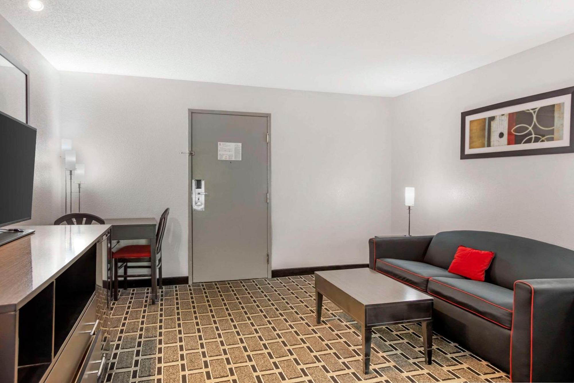 Comfort Suites Nashville Airport - Bna Exteriér fotografie