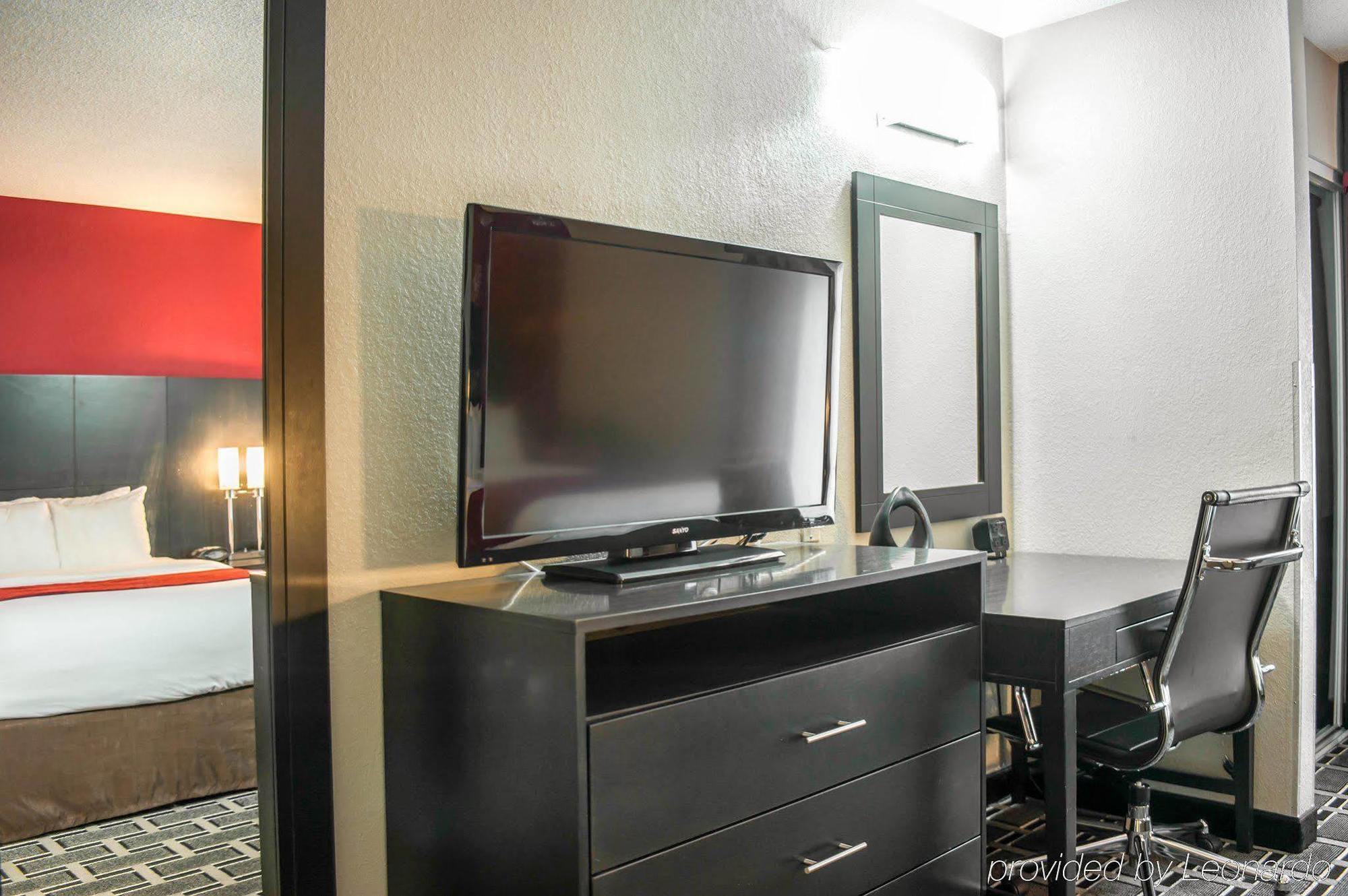 Comfort Suites Nashville Airport - Bna Exteriér fotografie
